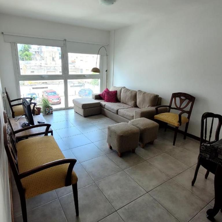 Departamento 3 Amb Zona Guemes - Apartamento de 2 dormitorios - 4