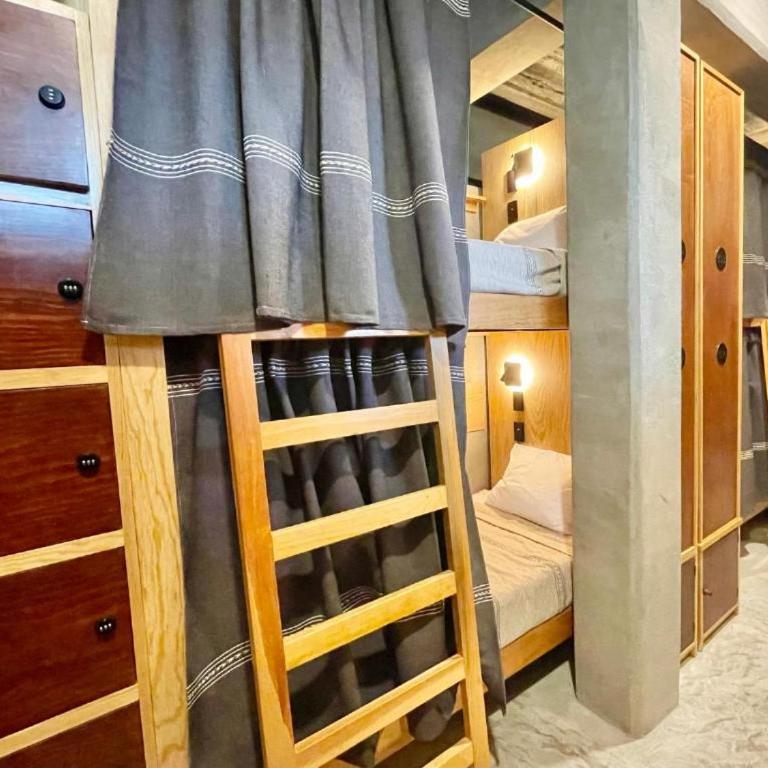Nectar Hotel, Cafe, Cowork - Adults Only - Cama en habitación compartida de 6 camas - 1