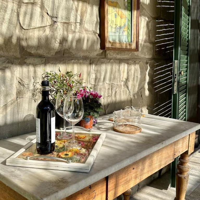 Casa Stibbert Garden Retreat - Two-Bedroom House - 14