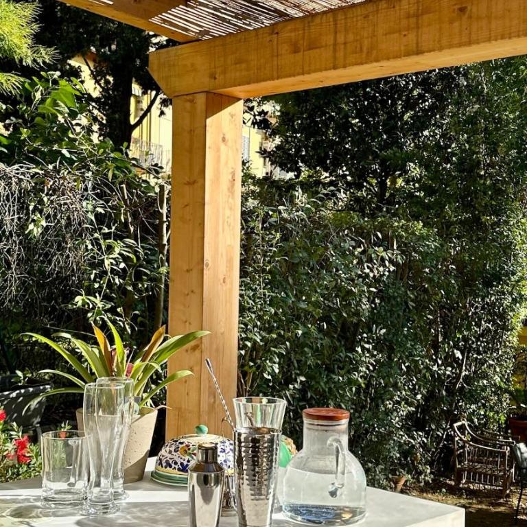 Casa Stibbert Garden Retreat - Two-Bedroom House - 52
