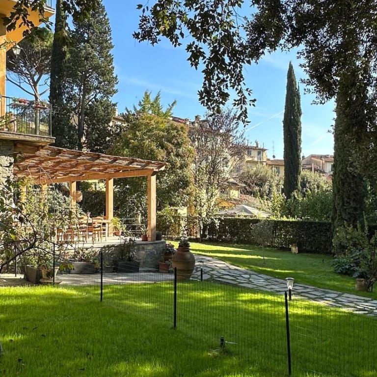 Casa Stibbert Garden Retreat - Two-Bedroom House - 57