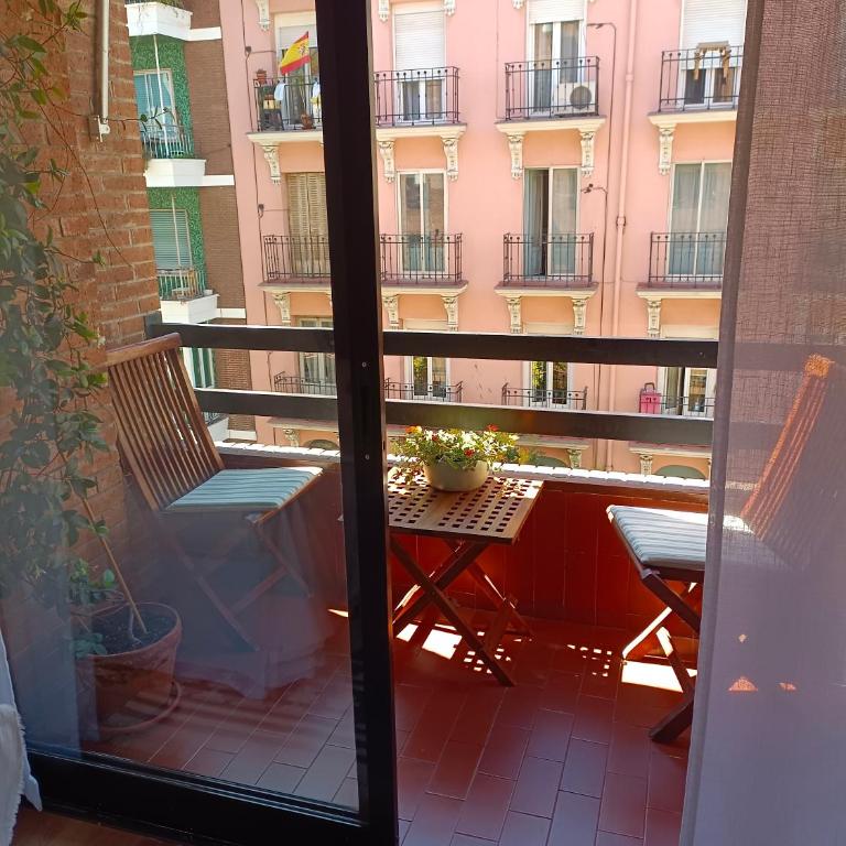 The Blasco House - One-Bedroom Apartment - 2