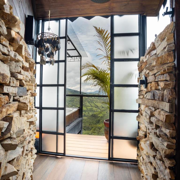 GreenOriental Resort - Duplex Quadruple Room - 6