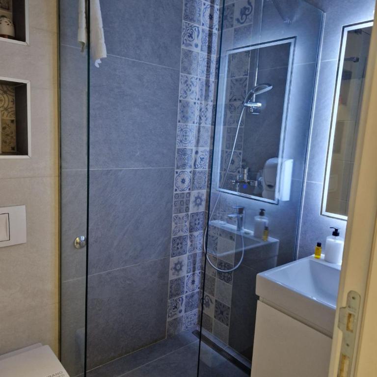 Apartmani Prag - Deluks Apartman sa 1 Spavaćom Sobom - 36