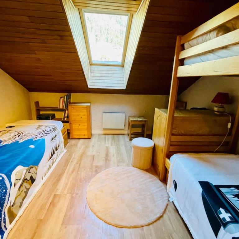 Charmant logement familial à La Salle-les-Alpes - Appartement - 8