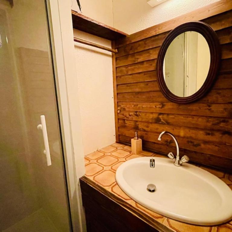 Charmant logement familial à La Salle-les-Alpes - Appartement - 10