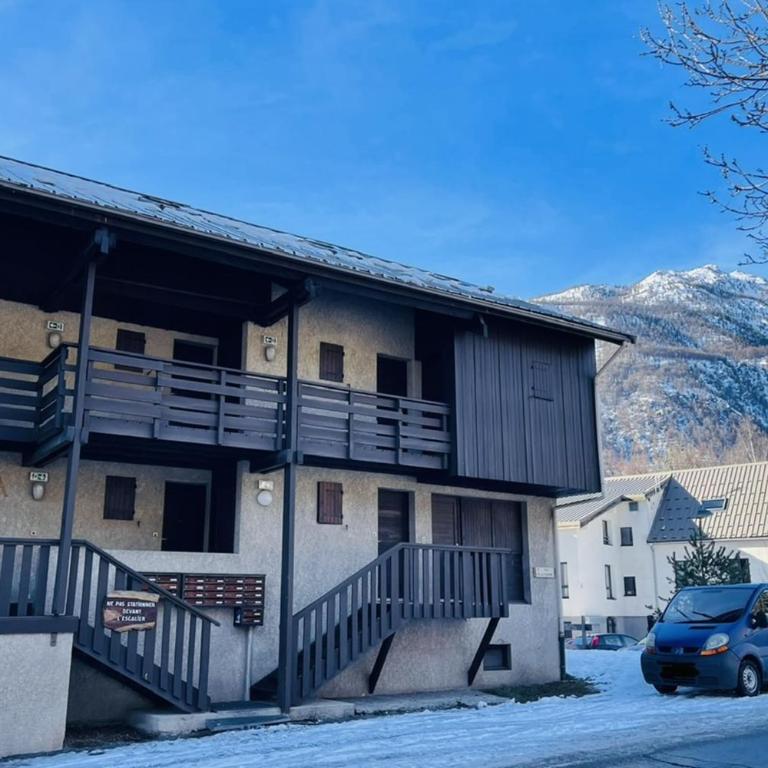 Charmant logement familial à La Salle-les-Alpes - Appartement - 15