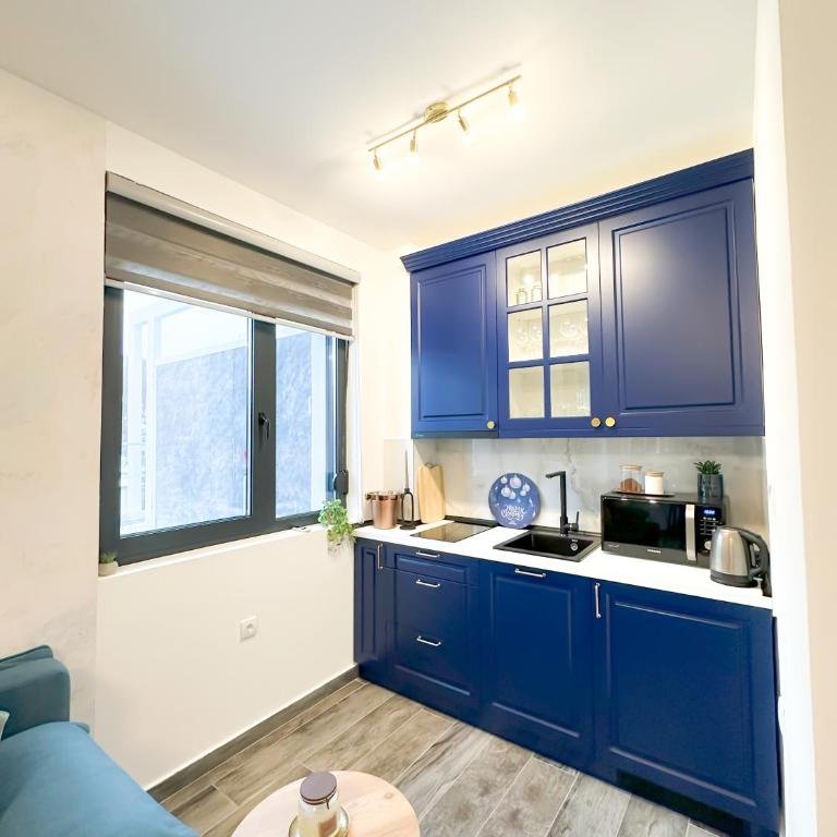 ORDO Apartments - One-Bedroom Apartment with Terrace - 2