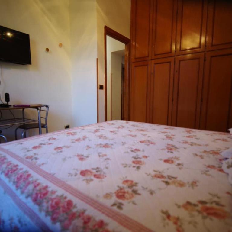 Domus Roma G&R - Appartamento con 3 Camere da Letto - 6