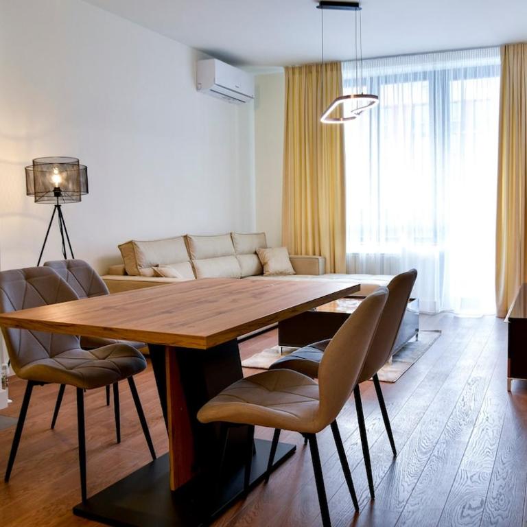 Lux Waterfront Charm 4 - Apartman sa 2 Spavaće Sobe - 1