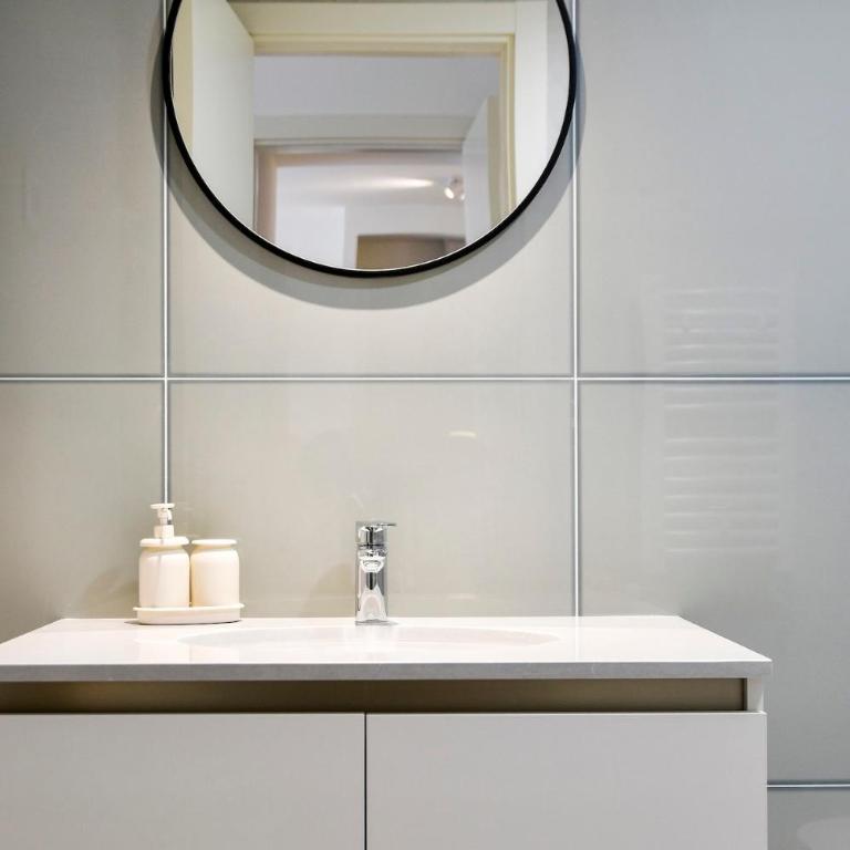 Lux Waterfront Charm 4 - Apartman sa 2 Spavaće Sobe - 17