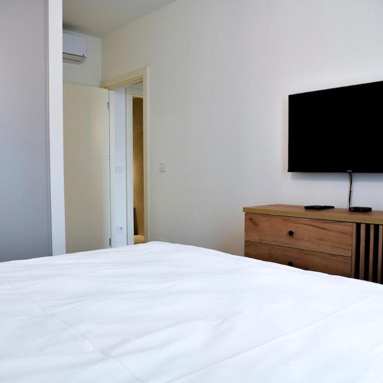 Lux Waterfront Charm 4 - Apartman sa 2 Spavaće Sobe - 18