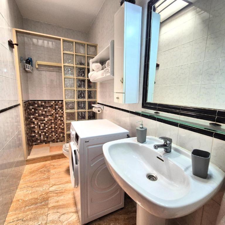 Awesome Apartment - Apartamento con balcón - 13