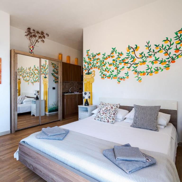The Lemon Tree - Apartment with Balcony - 9