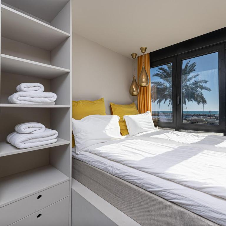 Pedregal Beachside Villa in Malaga by Solaga Holiday Homes - Casa de 5 dormitorios - 39