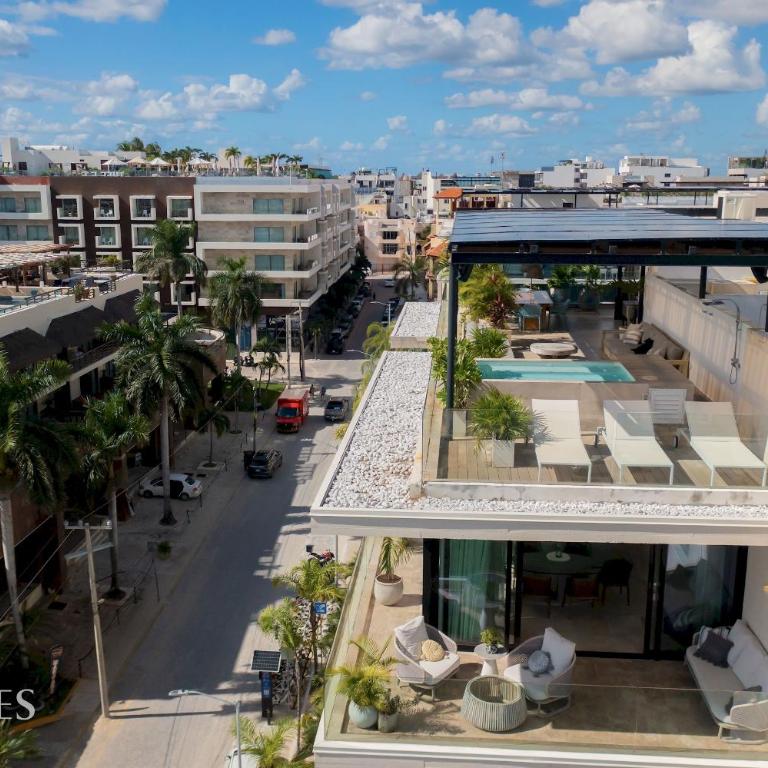 Oceanview PH | Private Rooftop & Jacuzzi - Three-Bedroom Apartment - 47