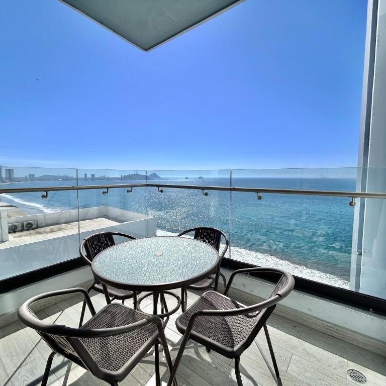 Altomare hermoso depa con vista al mar - Two-Bedroom Apartment - 2