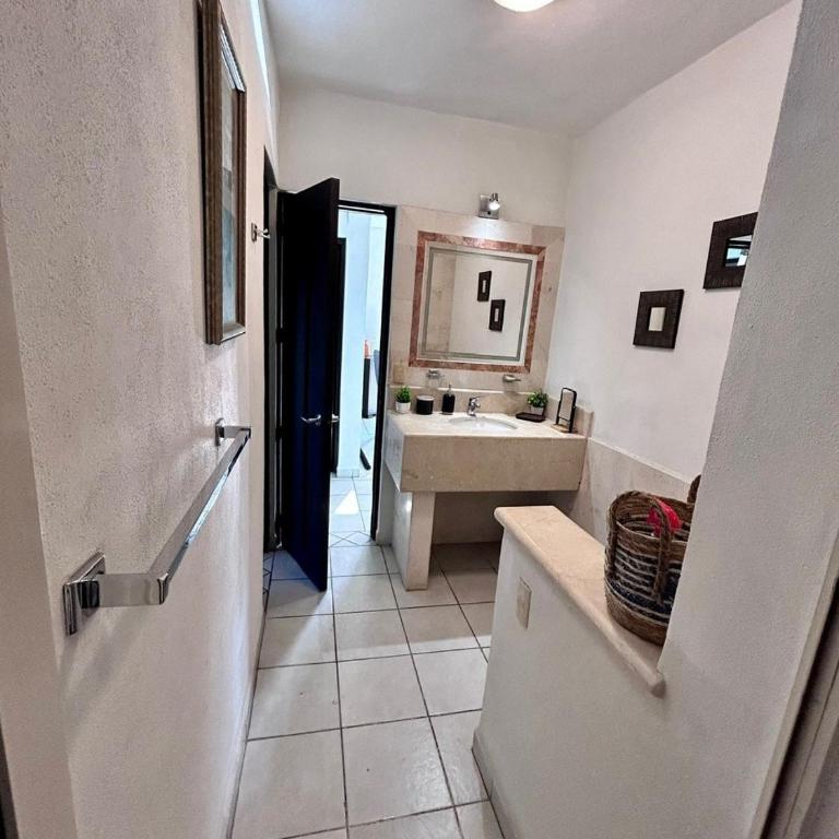 2 Bedroom Treetop Condo - Apartment - 29