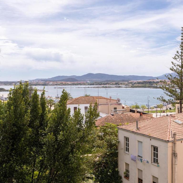 Antares Rooms and Suites - Camera Deluxe Matrimoniale con Vista Mare - 8