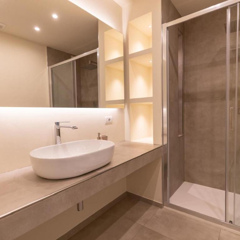 Antares Rooms and Suites - Junior Suite con Balcone e Vista Mare - 5