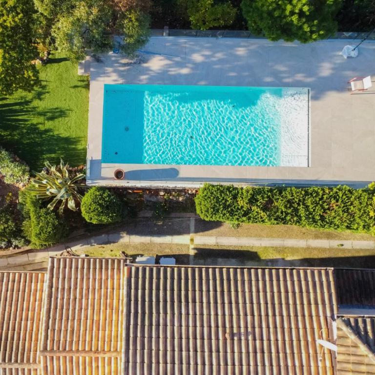 Belle villa provençale avec piscine privée - Villa avec Piscine Privée - 2