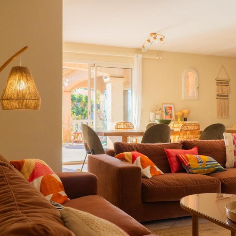 Belle villa provençale avec piscine privée - Villa avec Piscine Privée - 8