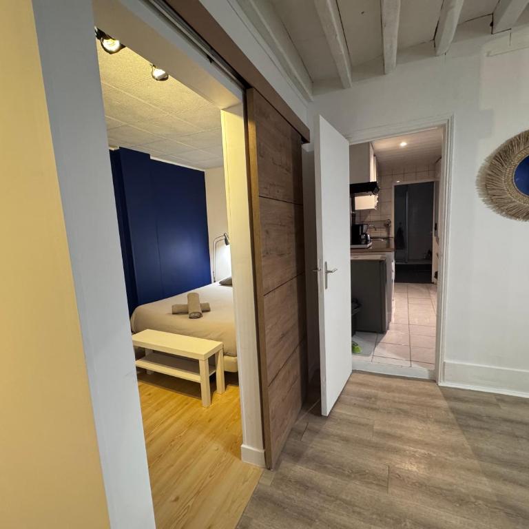 Flat in the center of Paris - Appartement Standard 2 Chambres - 3