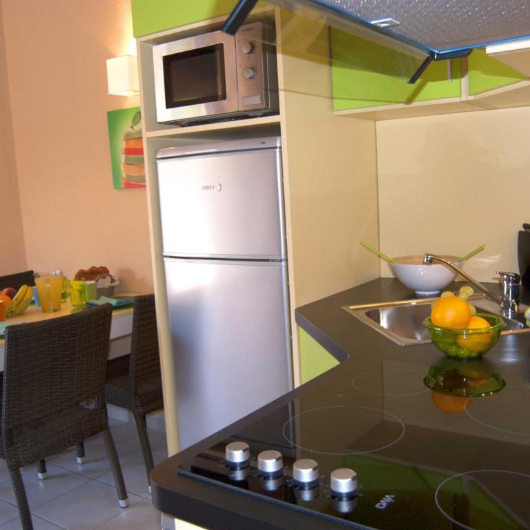 Lagrange Vacances Les Jardins de Neptune - Petite Maison avec Climatisation (4 Adultes) - 8