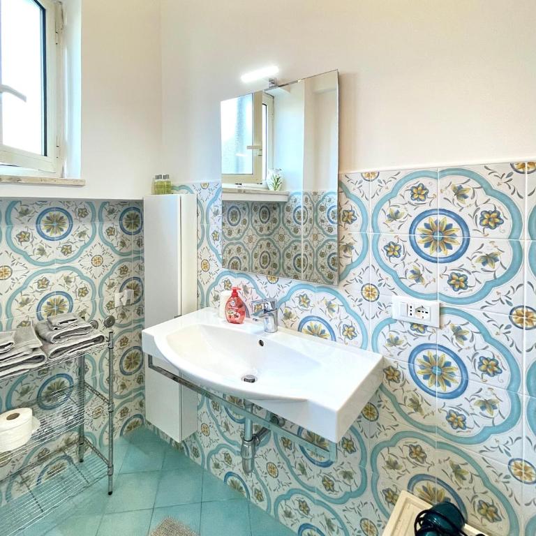 Casa Gargiulo - Appartamento con 2 Camere da Letto - 57