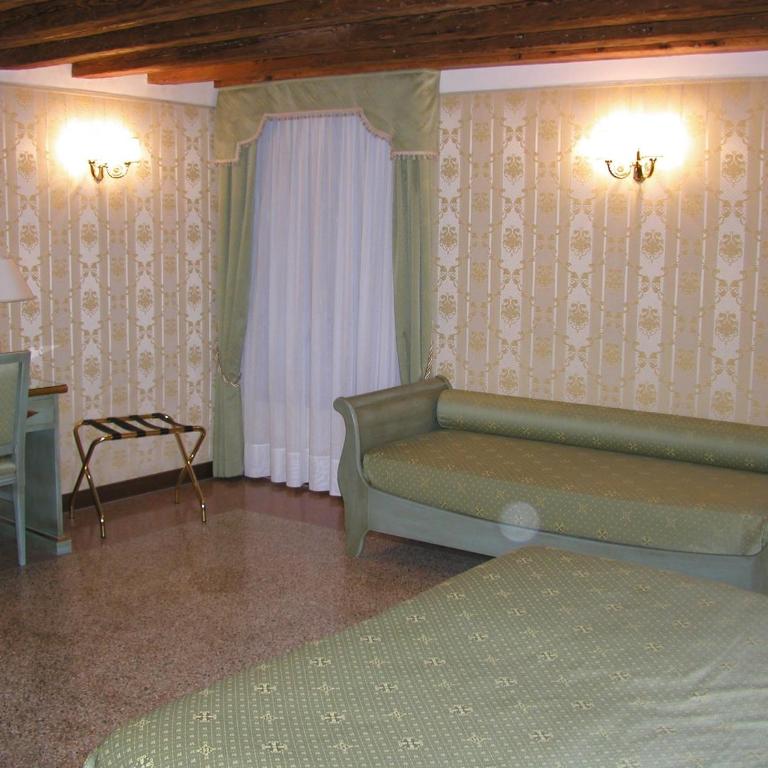 Locanda La Corte - Junior Suite con Vista Canale - 1