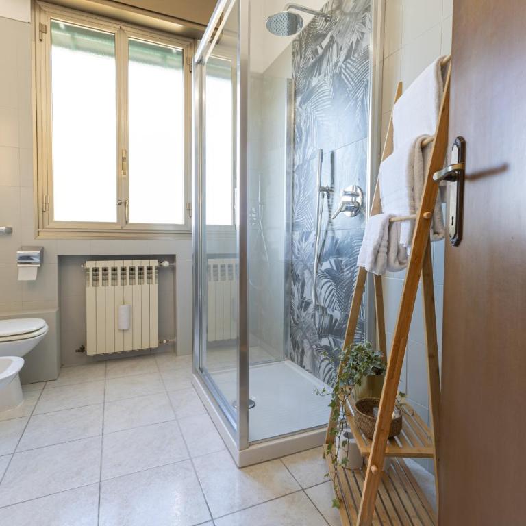 Carracci 29 - Two-Bedroom Apartment - 8