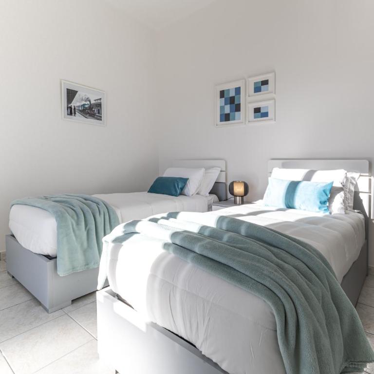 Carracci 29 - Two-Bedroom Apartment - 5