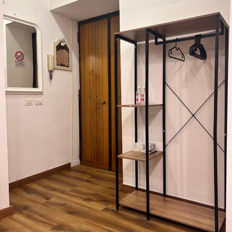 Love Roma Termini Apartment with Terrace - Appartamento con 1 Camera da Letto - 5