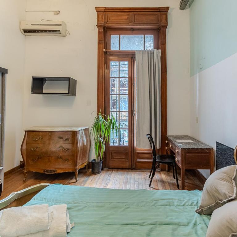 The maison - Standard Double Room with Shared Bathroom - 1