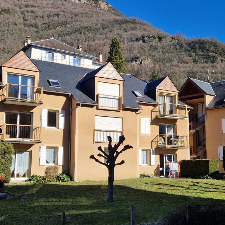 Appartement rénové proche de Luz Saint Sauveur 1chambre et 1 coin cabine - Appartement 1 Chambre - 3