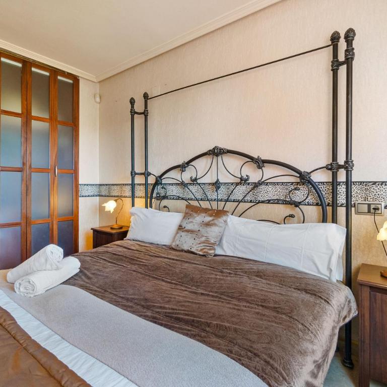 HE Lux Las Calitas - Apartamento - 21