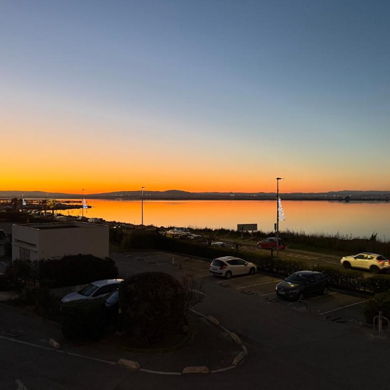 Appt Rénové Palavas - 4 Personnes - Vue Mer - Parking - Rive Droite - Appartement 1 Chambre - 17