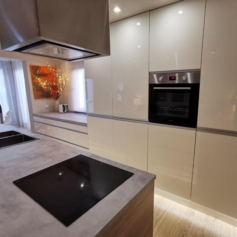Modern house with pool, just 700m away from beach - Maisonette-Apartment - 16