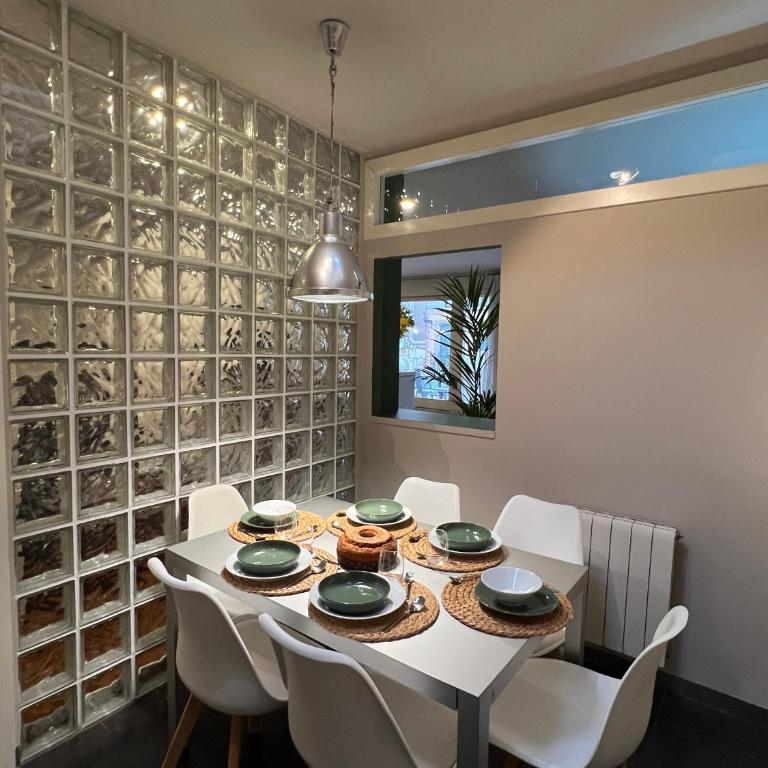 Luxury Modernist Penthouse next Paseo de Gracia - Three-Bedroom Apartment - 20