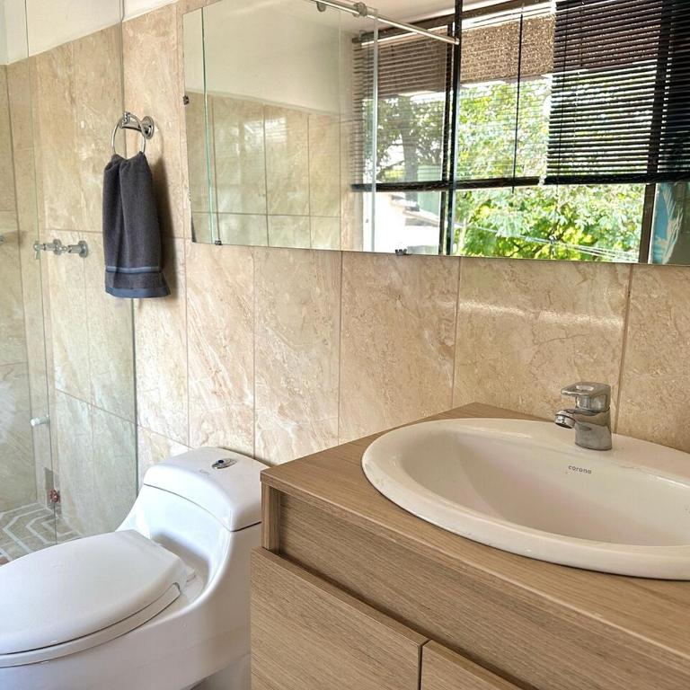 Habitación Privada en Casa - Homesstar Hospedaje y Coworking - Habitación Doble con baño privado - 6
