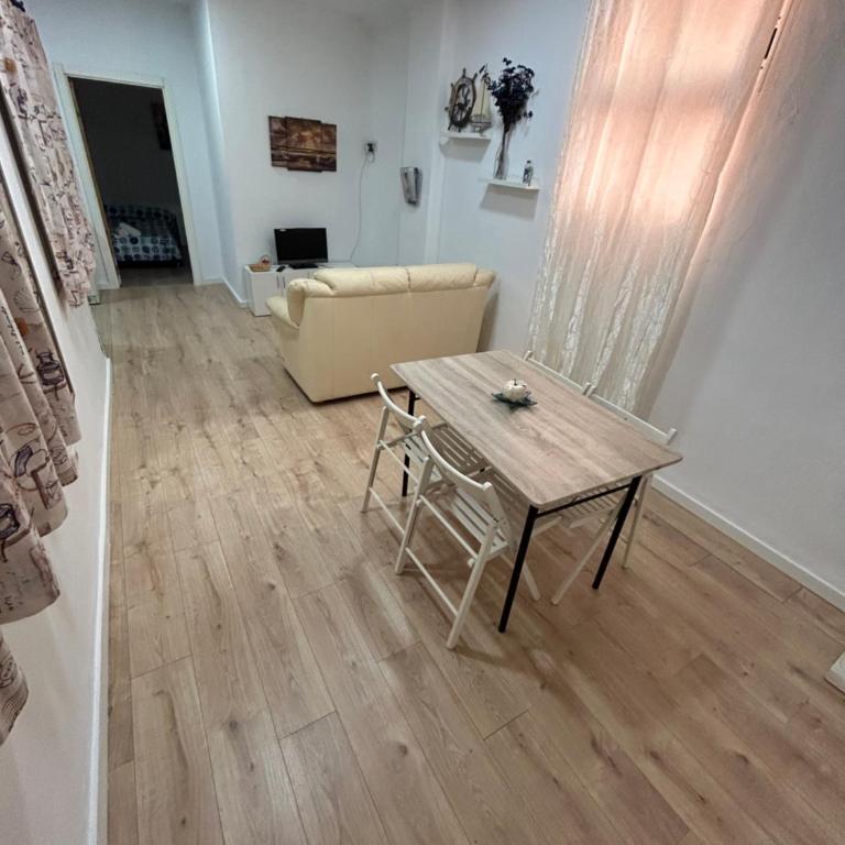 Malaguetor Home - Apartamento Estándar - 2