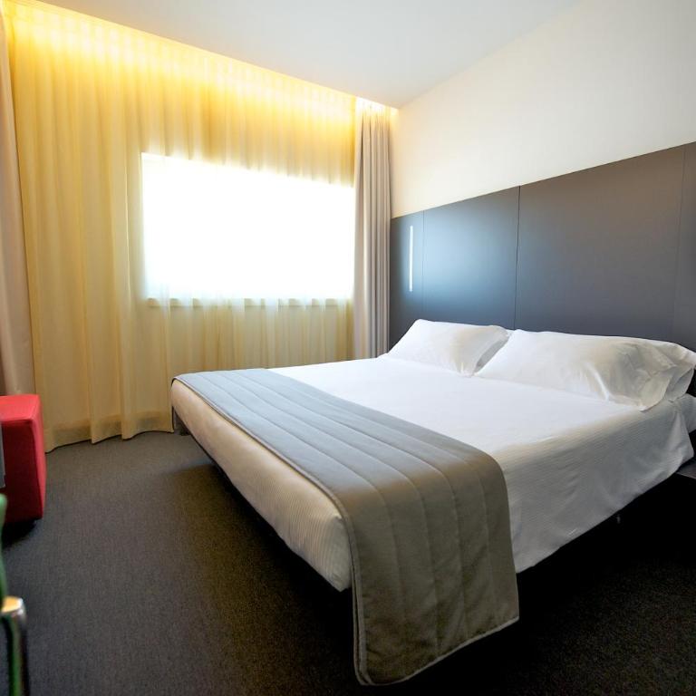 Mercure Nerocubo Rovereto - Camera Matrimoniale Classic - 7
