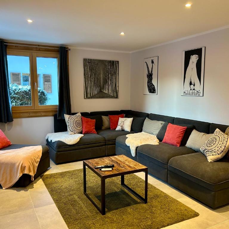 The Castle, 10 Bedroom Chalet, Chamonix Centre - Chalet Supérieur - 2