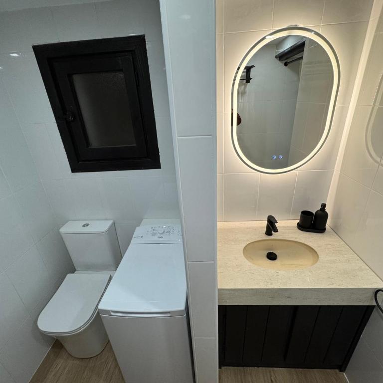 Modern and cosy apartment in the heart of Puerto Banús - Two-Bedroom Apartment - 23