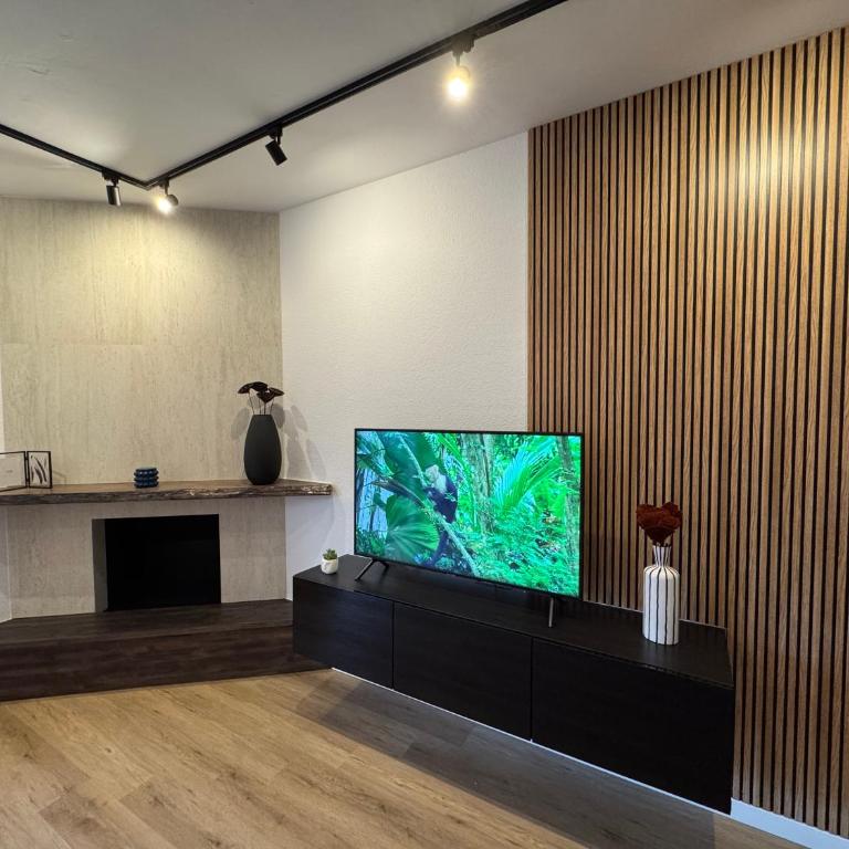 Modern and cosy apartment in the heart of Puerto Banús - Two-Bedroom Apartment - 6