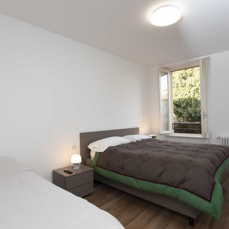 Max Rooms Bergamo - Camera Tripla con Bagno Privato - 4