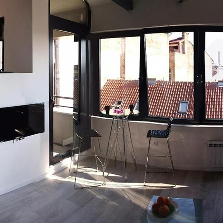Apartment Savamala Art - Penthaus Apartman - 7