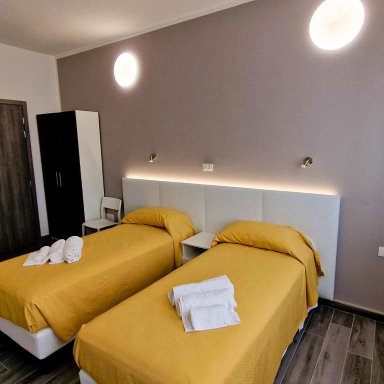 Berica Alloggi Turistici - Camera Matrimoniale/Doppia con Letti Singoli con Bagno Privato - 34