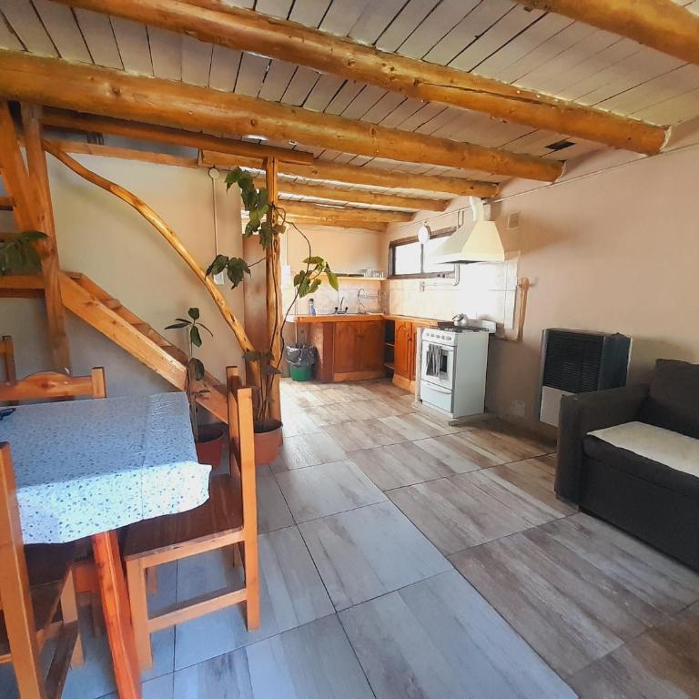 Estando en casa , lejos de casa! - One-Bedroom House - 3