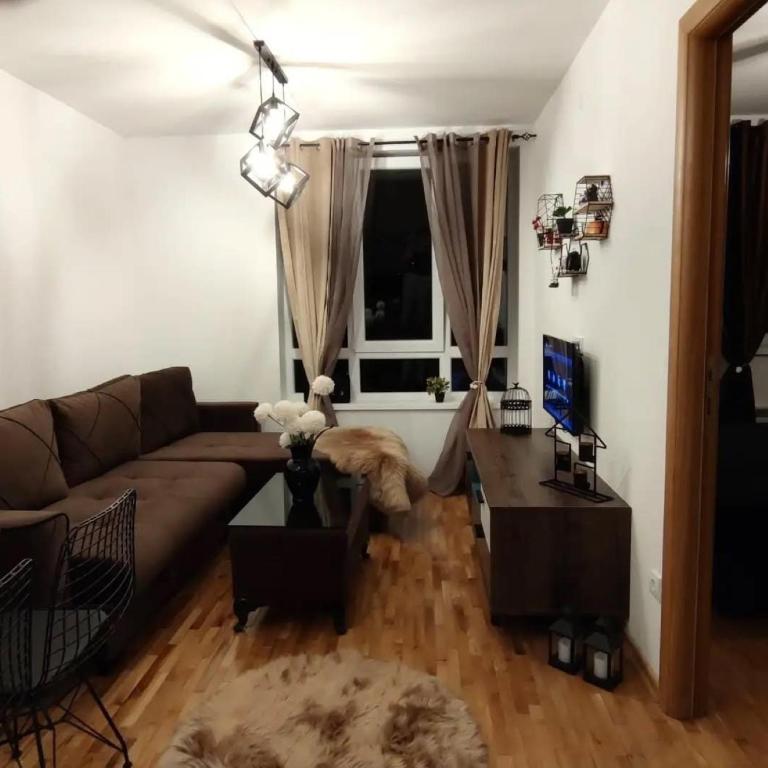 Wolf Apartments Kopaonik - Deluxe One-Bedroom Apartment - 5
